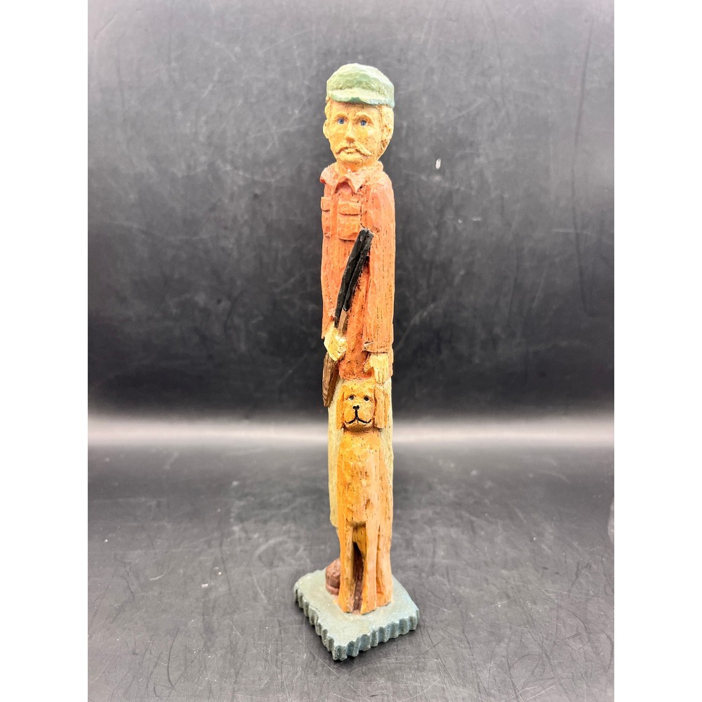 Vtg Carved Folk Art Hunter Dog Figurine Rustic Cabin Decor 8" Cabincore Woodland